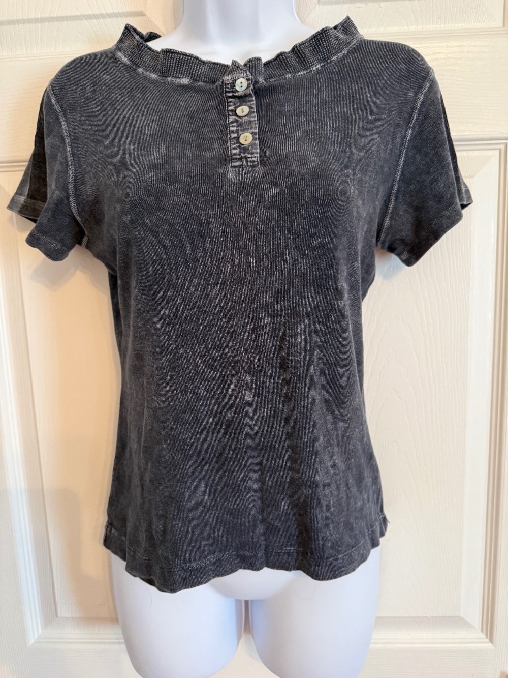 VTG CROWN OF HEARTS LADIES T- SHIRT, M